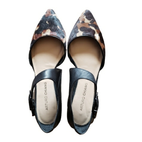 Arturo Chiang Shoes - Arturo Chiang Leopard Ankle Strap Flats